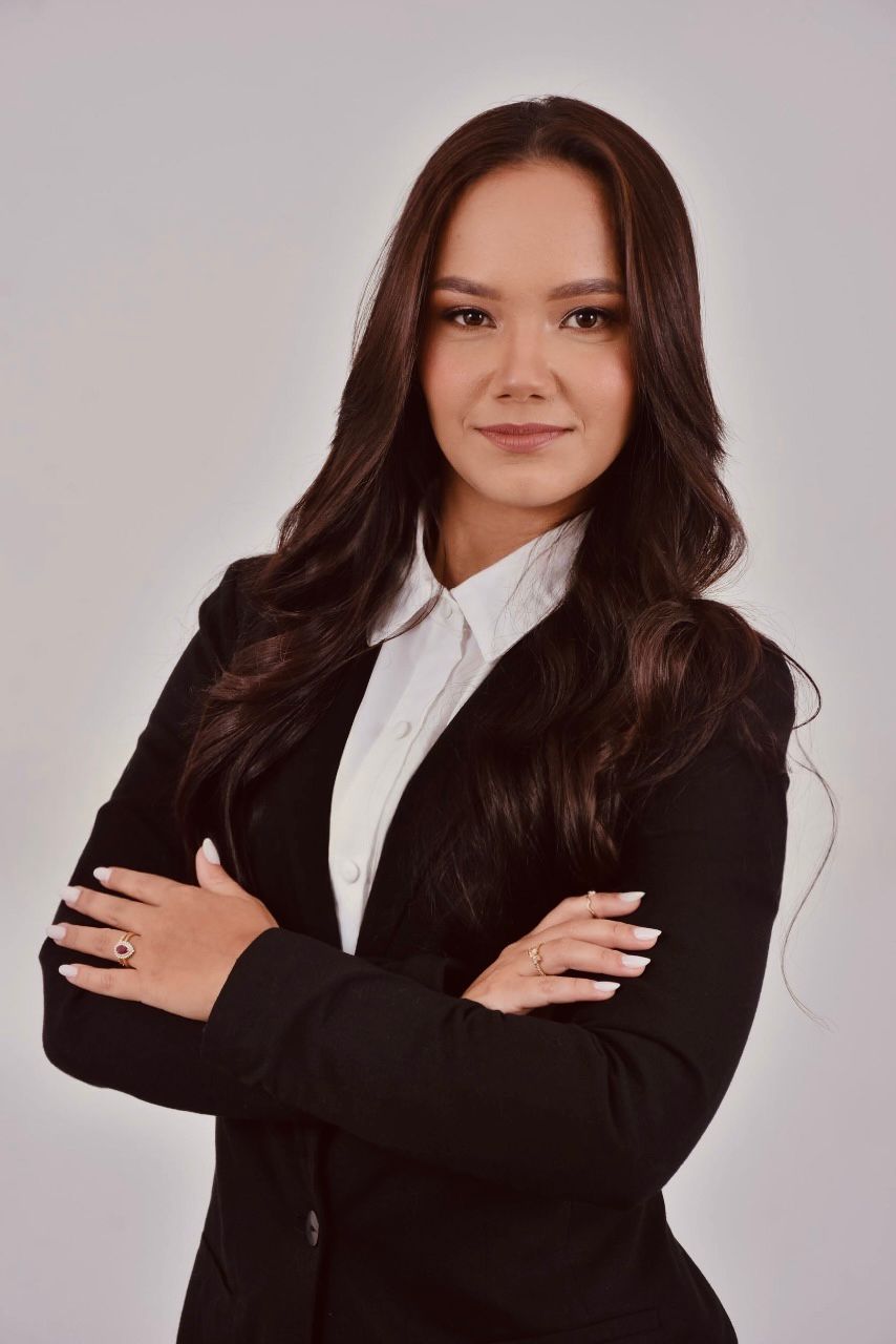 Dra. Gabriella Montenegro - Advogada